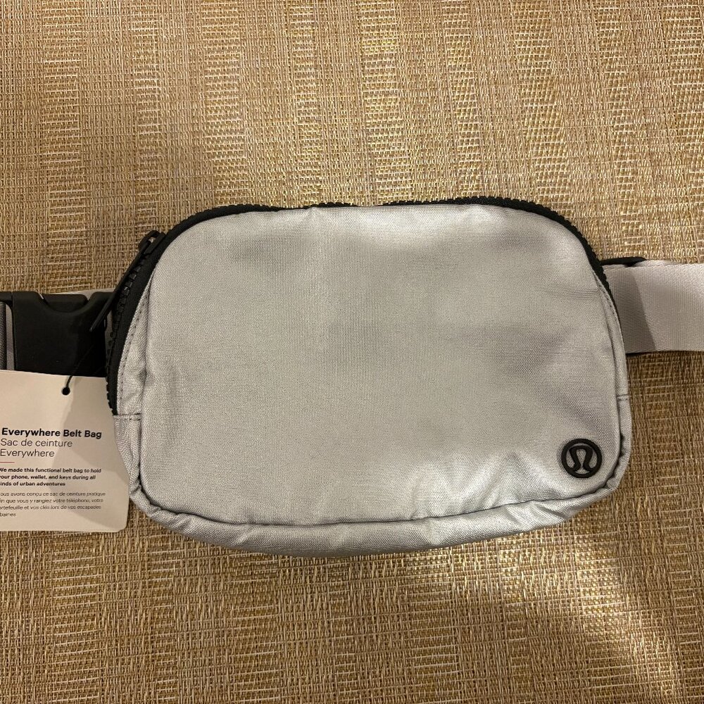 Lululemon Silver " Everywhere Belt Bag"  one size